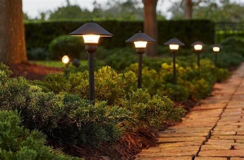 best outdoor low voltage lighting.